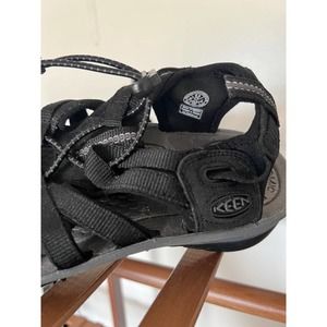 KEEN black womens outdoor washable sandals 6.5